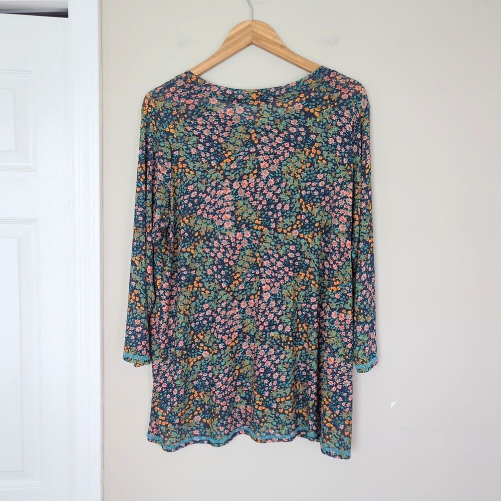 LOGO Layers Lori Goldstein Blue Green Floral Mesh 3/4 Sleeve Top 1X Plus - Picture 2 of 10